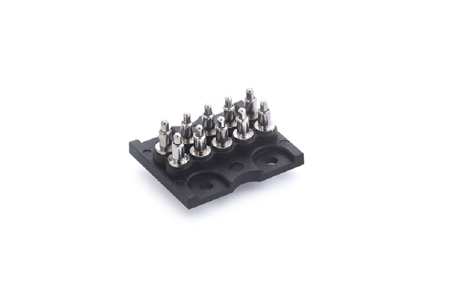 Terminal haus tengi með pinna