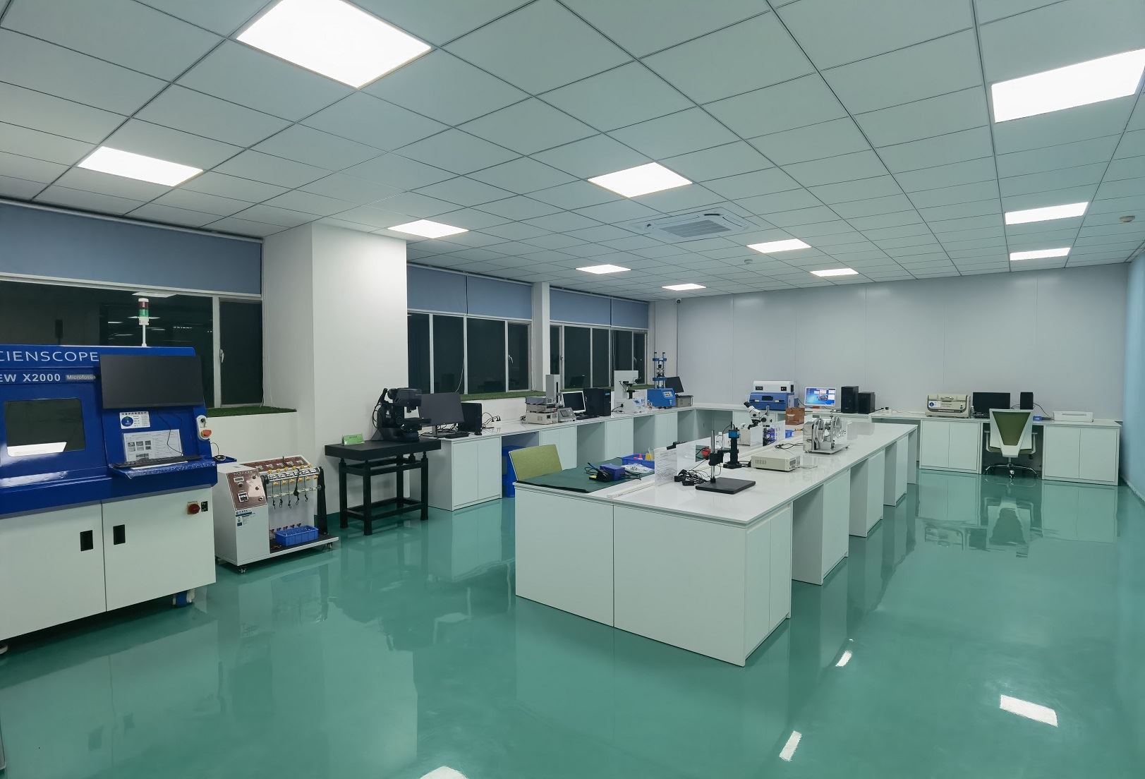 Pogo Pin rannsóknar- og prófunarstofu