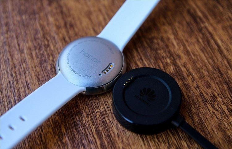 Notkun Pogopin Pogo Pin á Huawei Watch